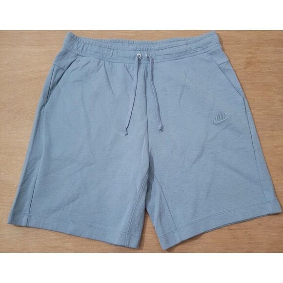 Nike Fleece Shorts Size Large Men's Blue Shorts 8' in Inseam Nike Swoosh Logo - Picture 2 of 12